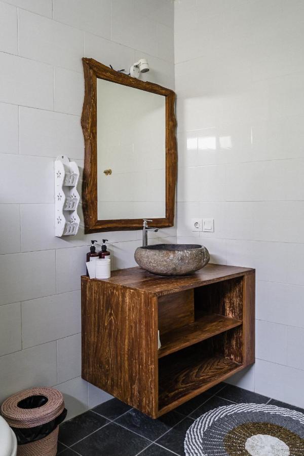 Hotel Shaka Clan Surf Canggu Esterno foto