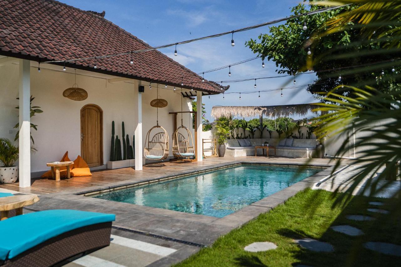 Hotel Shaka Clan Surf Canggu Esterno foto